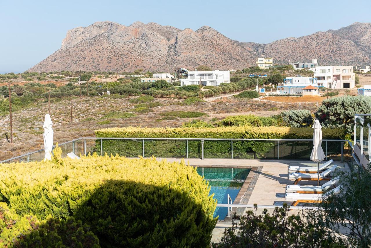 Magnifique Villa Avec Piscine Au Bord De Mer 克拉法吉亚 外观 照片